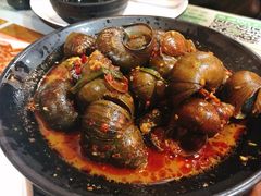 -老闵田螺馆·南昌特色小炒(梦时代店)
