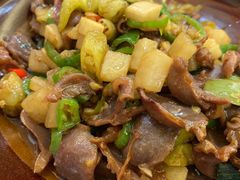 -俏湖兰·辣椒炒个肉(海沧店)