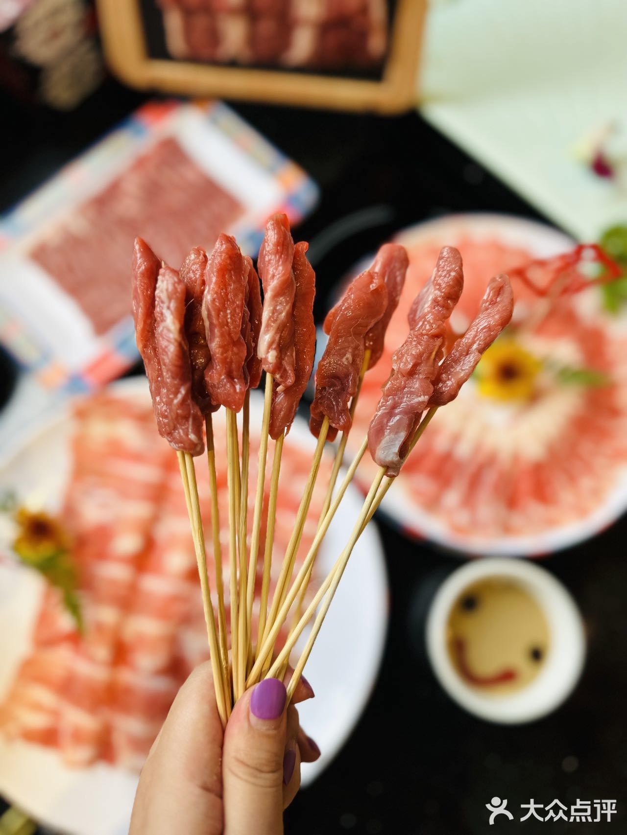 来京悦沉浸式大口吃肉肉✌️