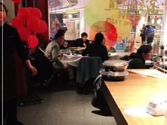 大堂-青年公社烤鸭(宝杨宝龙广场店)