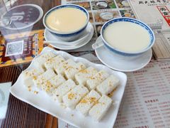 香滑凤凰奶-周大娘牛乳(旧寨古村总店)