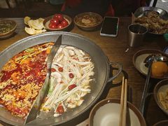 -萍姐火锅·公路夜市(打浦桥日月光店)