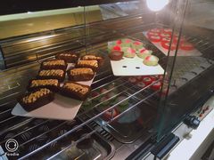 -阪尚皇·原切牛排·烤肉火锅自助(北京路店)