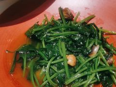-皇城根·鲁菜济南菜·吊炉烤鸭·炒鸡鱼头(济南旗舰店)