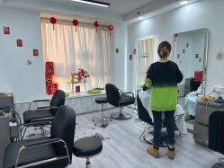 -LILI·HAIR SALON理理造型