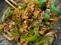 -费大厨辣椒炒肉(高铁吾悦广场店)