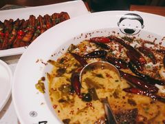-江渔儿酸菜鱼(奥园广场金发购物中心店)
