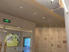 -灸春堂·艾灸·痛症·整脊连锁(之江银泰店)