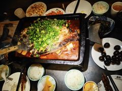 -夯鱼烤鱼·尔滨地标美食(中央商场店)