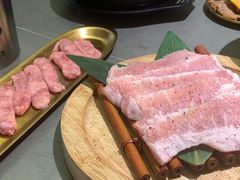 雪花松板肉-喜荟碳火烤肉