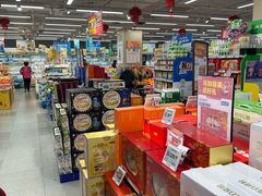 -联华超市(新闸路店)