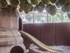 -水桶王国主题餐厅·聚会·生日派对·亲子活动·家庭套餐(亚龙湾希尔顿店)