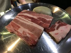 厚切五花肉-老炉家木炭烤肉(长江国际店)