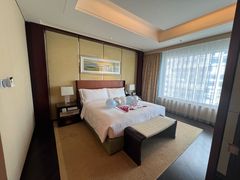 -深圳星河丽思卡尔顿酒店