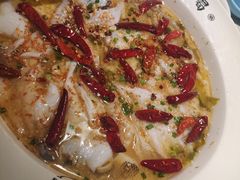 -江渔儿酸菜鱼(奥园广场金发购物中心店)