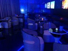 -泡沫BUbbLE量贩式KTV(金沙江路店)