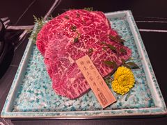 -山川小町·极番烧肉(新地假日广场店)