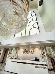 -花嫁丽舍婚礼殿堂(世博江景店)