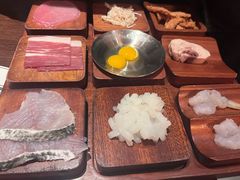 -银米·云南传统过桥米线(双廊黑金冠店)