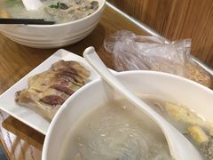 鸭味先-鸭味先老鸭粉丝馆(瑞金路二号四号小区店)