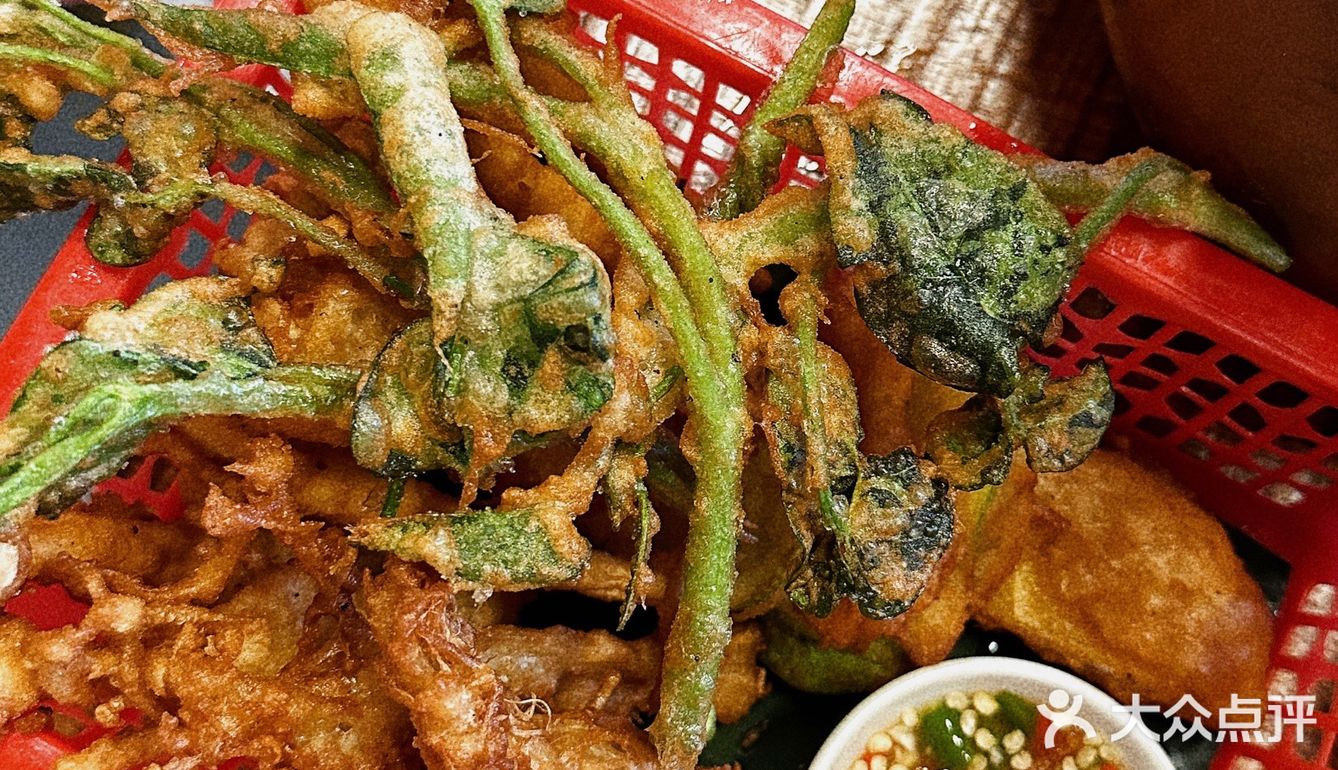 西双版纳美食｜排队也要吃的“椿楣粉档”