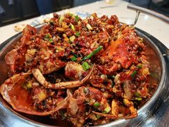 -凤凰路何眼镜香辣蟹(花果园店)
