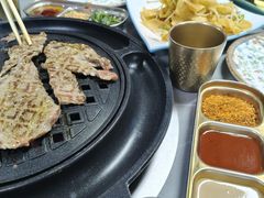 -牛犇炭火烤肉·鲜切烤肉(承德总店)
