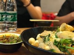-万记麻辣烫国展总店