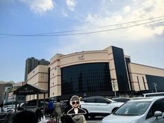 -胖东来生活广场(健康路店)