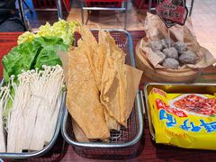 -沙胆彪炭炉牛杂煲(成都玉林店)
