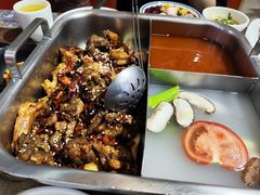 -鸡遇虾煲干锅火锅(小寨金莎店)