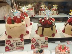 -花花卷卷·鲜食蛋糕(泉屋店)