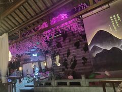 -韵秋荷(宝山龙湖天街店)