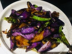 烧茄子-老头儿油爆虾·知味杭州(爱琴海购物中心)