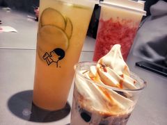 -喜茶(上海打浦桥日月光gelato lab+店)