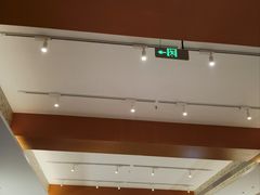-肥肥虾庄·金牌油焖大虾(汉口城市广场店)