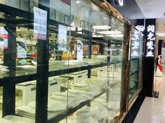 -万润国际酒店用品市场(曹安国际商城店)