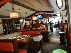 大堂-佬土鹅肠火锅(解放路店)