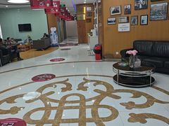 -雅悦齿科(顾村公园店)