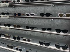 -MUJOSH木九十眼镜(月星环球港B1店)