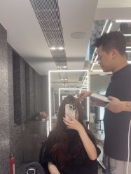 -厘里·salon