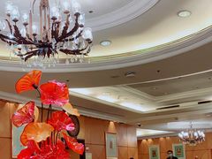 -深圳富苑皇冠假日套房酒店