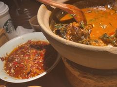 柴火稻草鱼-吃饭皇帝大土家民族菜(正大广场店)