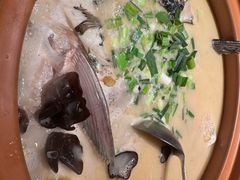 -侬佳蒸菜馆(听潮店)
