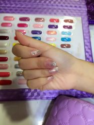 -倾城妃姿美疗中心