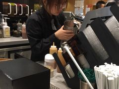 -星巴克臻选(北京世贸天阶店)