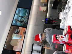 -雅克雅思(帕缇亚店)