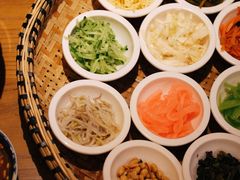 -包整·丝娃娃(一览甲秀楼风景店)