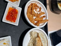 -蒙自源米线大王(东站店)