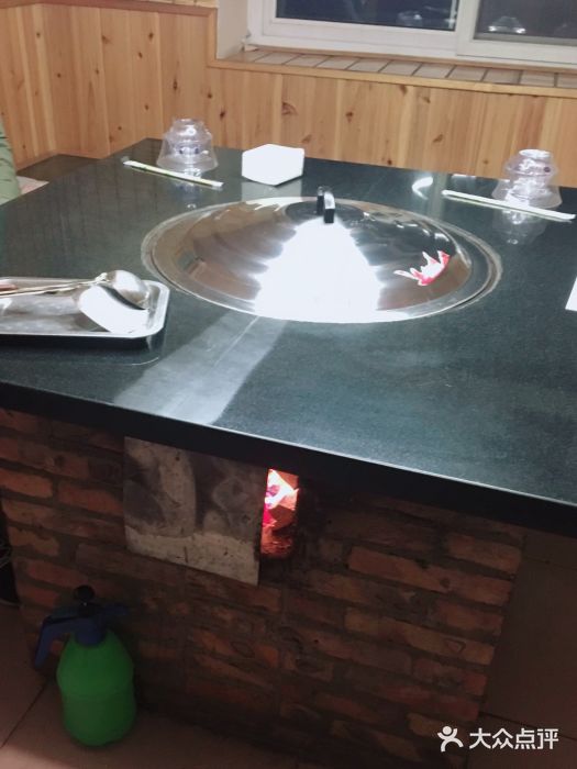 西甲：激烈的争冠与保级之战